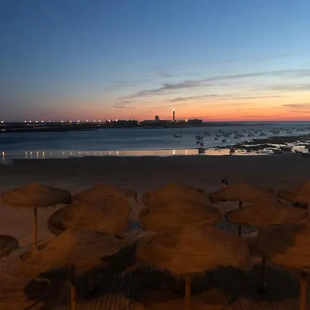 Апартаменты - Torre Tavira Кадис